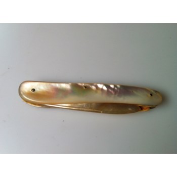 1840 Mother of Pearl blade and handle folding knife with bone apple cover.