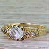 Georgian 0.92 Carat Old Oval Cut Diamond Engagement Ring, circa 1820