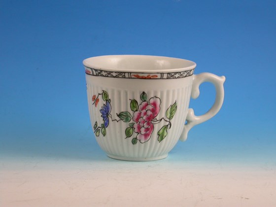 EARLY WORCESTER SPIRAL MOULDED COFFEE CUP WORCESTER PORCELAIN c1754 - 1756